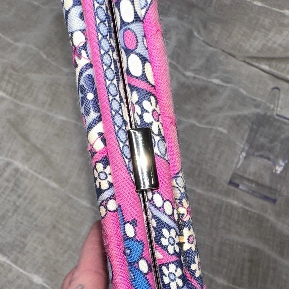Vera Bradley Boysenberry Paisley Pattern Opera Wallet Style Clutch Designer EUC - Picture 9 of 16